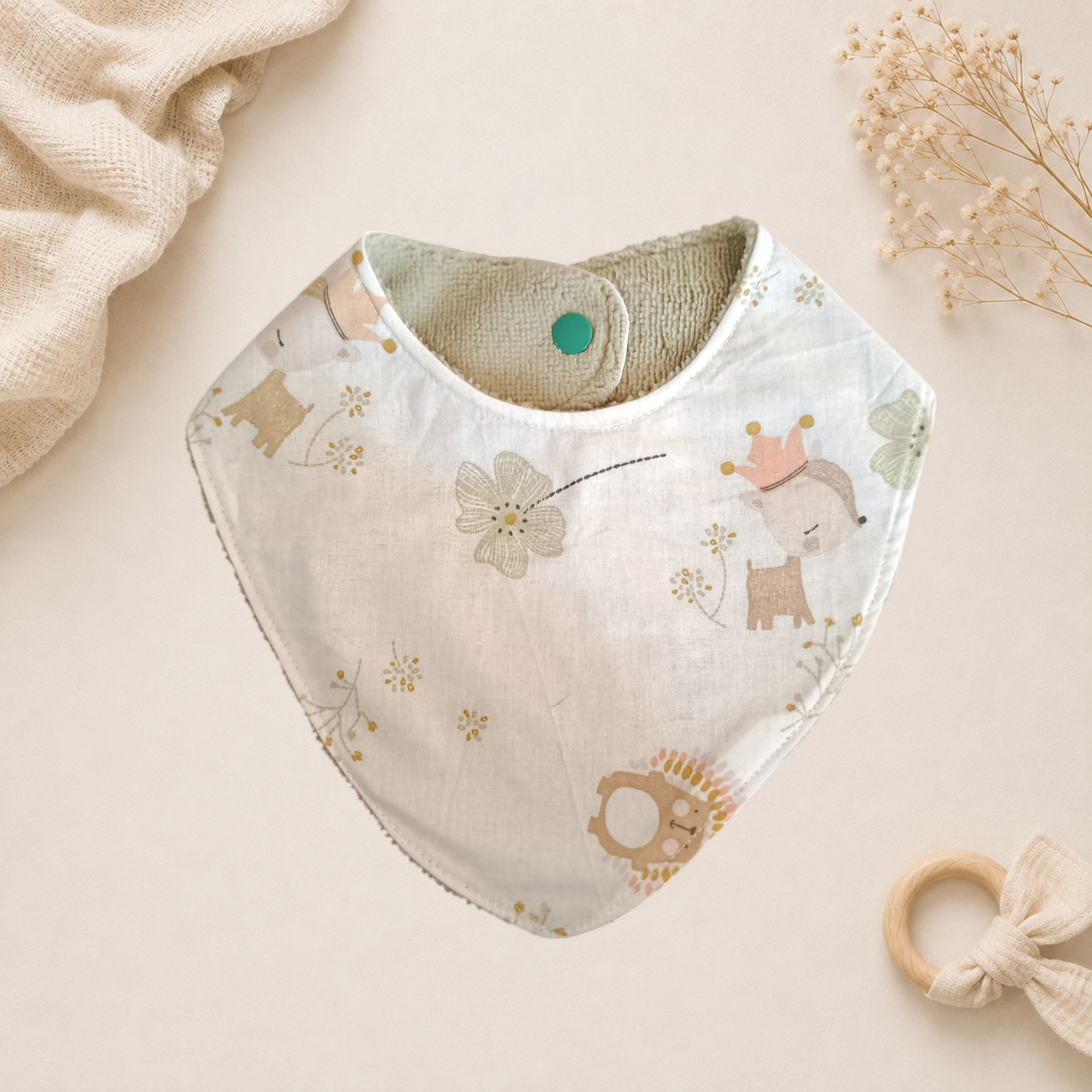 Bavoir bébé artisanal motif faon Raph’&Rom