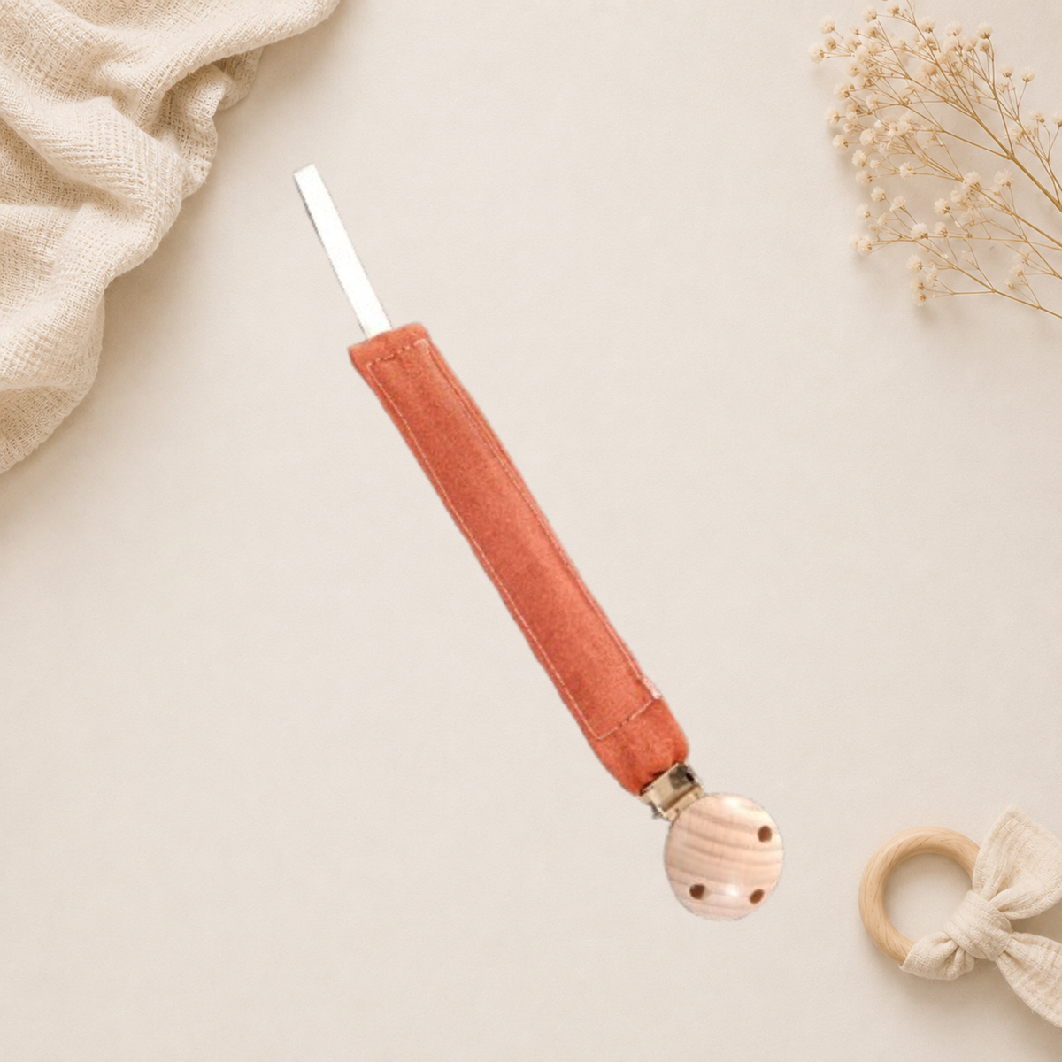 Attache-tétine bébé terracotta fait main Raph’&Rom