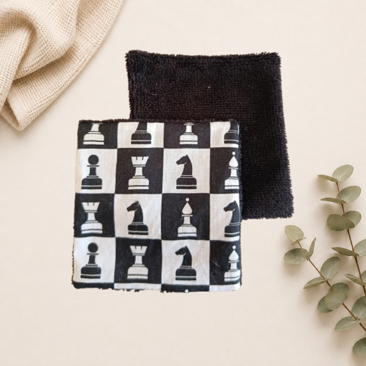 Coton lavable et réutilisable, en éponge de bambou et coton motif.
