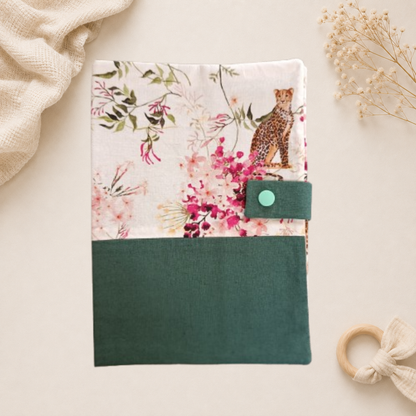 Protège carnet de santé artisanal Raph’&Rom panthere