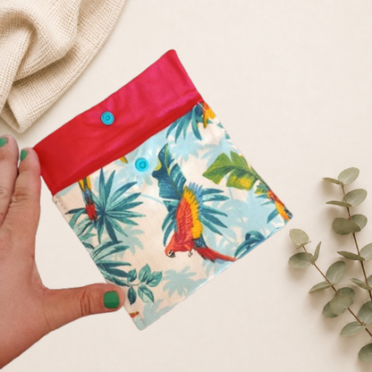 Pochette pour serviettes hygiéniques motif perroquet Raph’&Rom