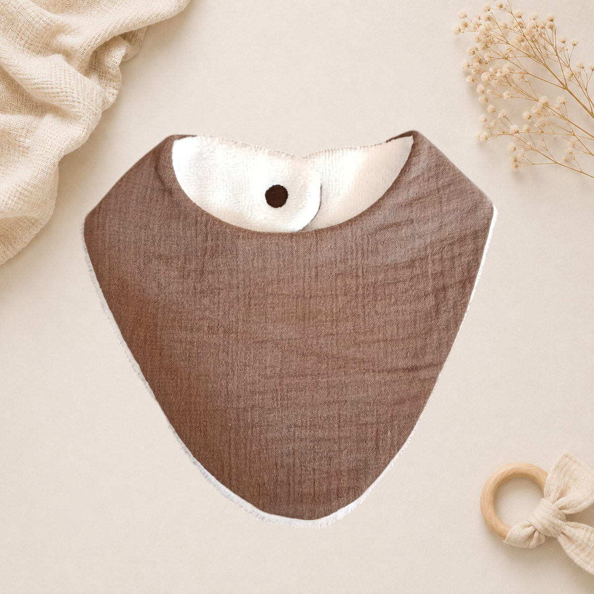 Bavoir bébé artisanal Raph’&Rom marron
